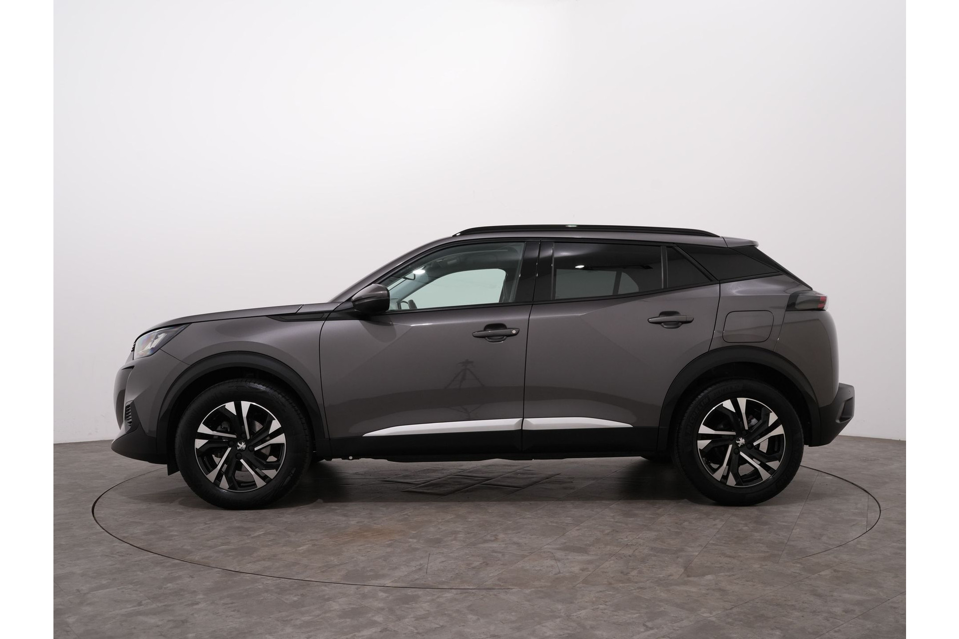 Peugeot 2008 1.2 PURETECH ALLURE PACK 130PK EAT8 46500939-15.jpg | Hvauto.nl