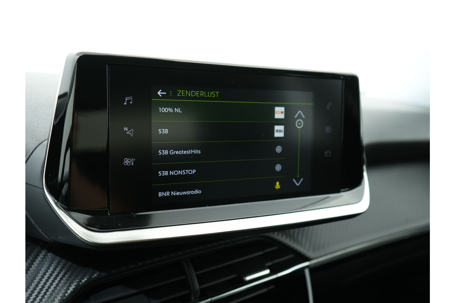 Peugeot 2008 1.2 PURETECH ALLURE PACK 130PK EAT8 46500939-29.jpg | Hvauto.nl