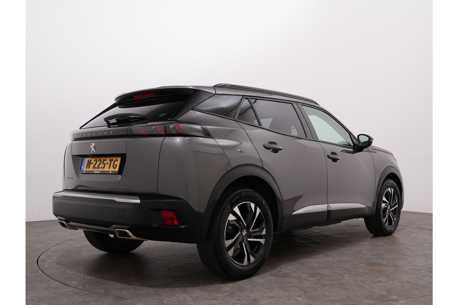 Peugeot 2008 1.2 PURETECH ALLURE PACK 130PK EAT8 46500939-3.jpg | Hvauto.nl