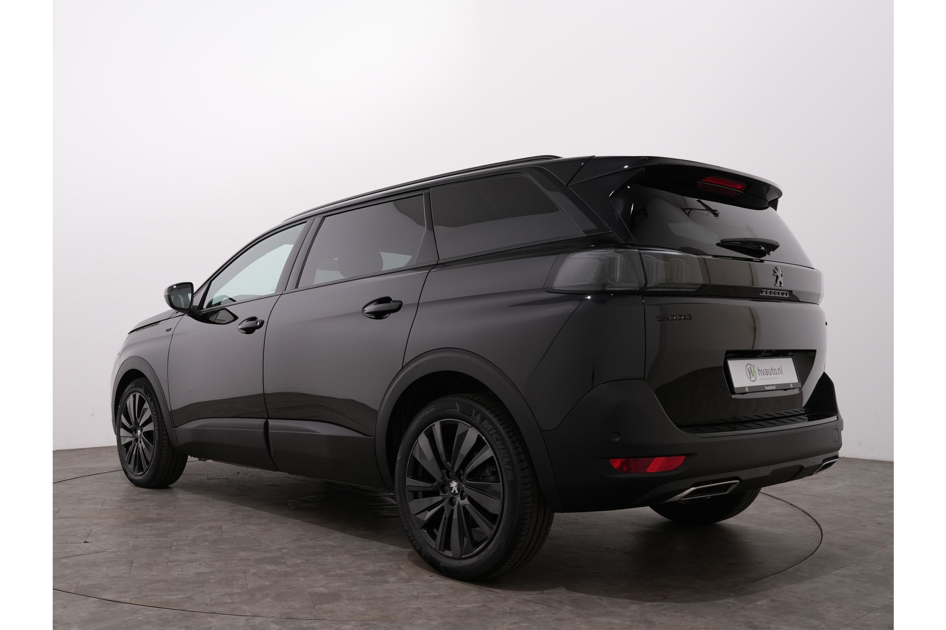Peugeot 5008 1.2 PURETECH 130PK GT BLACK PACK EAT8 47019007-2.jpg | Hvauto.nl
