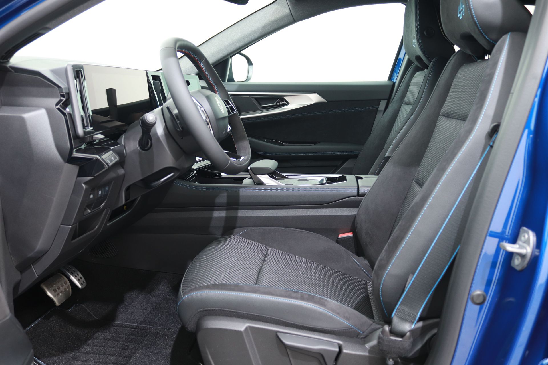 Renault Austral 1.2 E-TECH HYBRID 200PK TECHNO ESPRIT ALPINE 47164711-17.jpg | Hvauto.nl