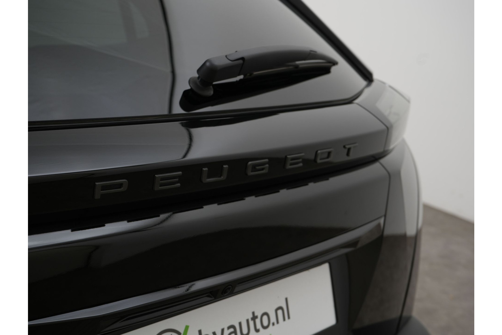 Peugeot 2008 1.2 PURETECH 130PK ALLURE EAT8 47175681-21.jpg | Hvauto.nl