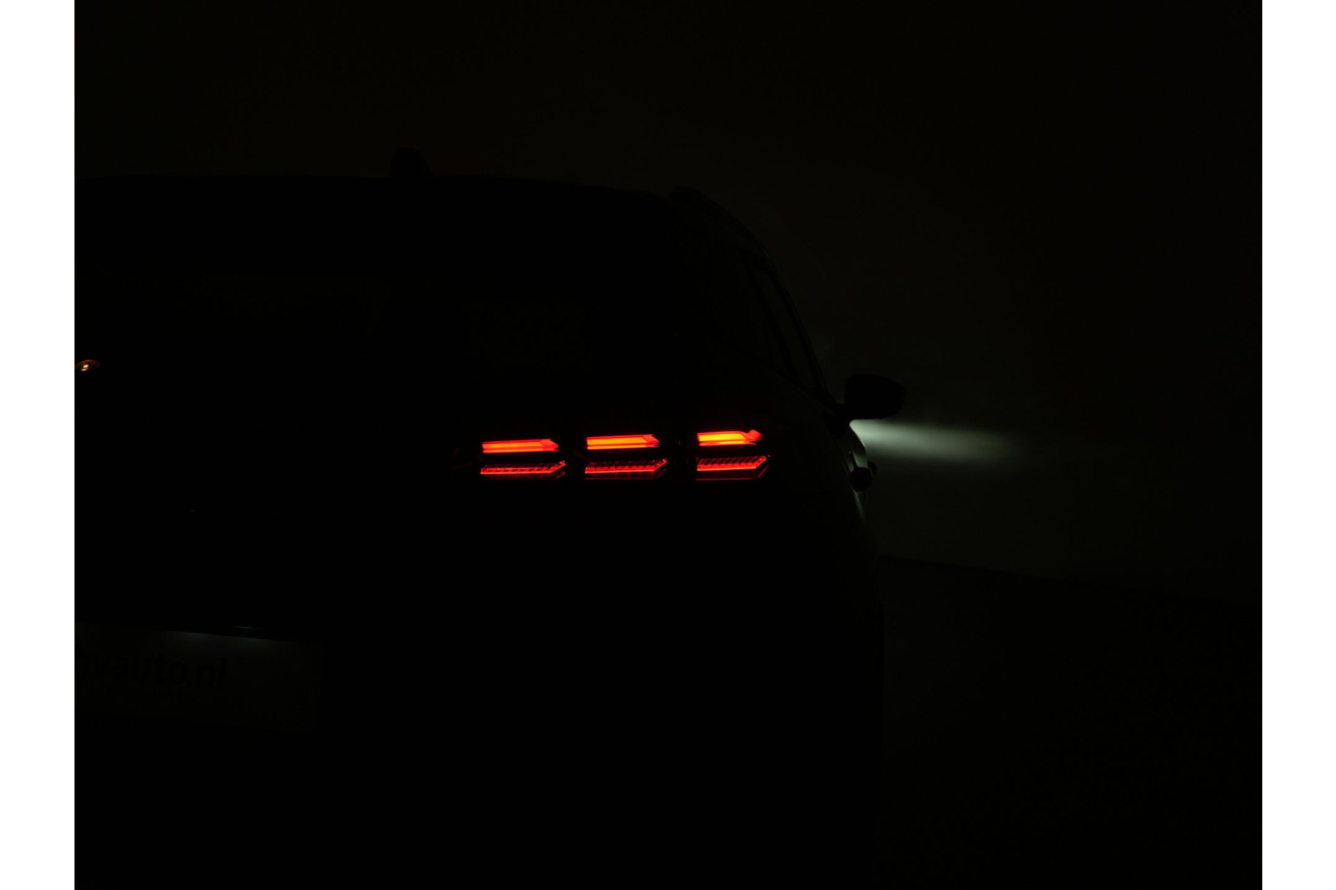 Peugeot 2008 1.2 PURETECH 130PK ALLURE EAT8 47175681-23.jpg | Hvauto.nl