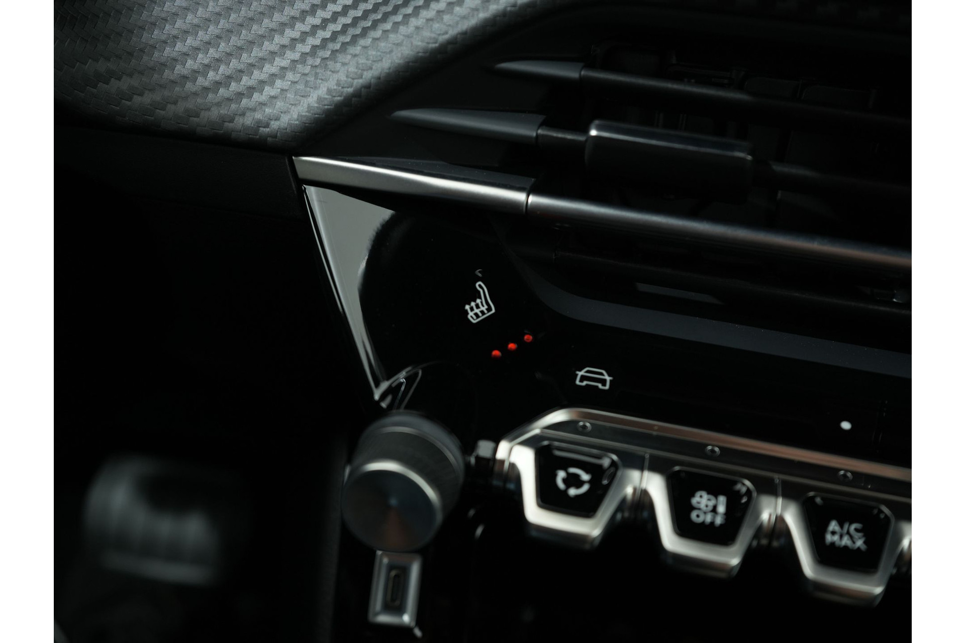 Peugeot 2008 1.2 PURETECH 130PK ALLURE EAT8 47175681-34.jpg | Hvauto.nl