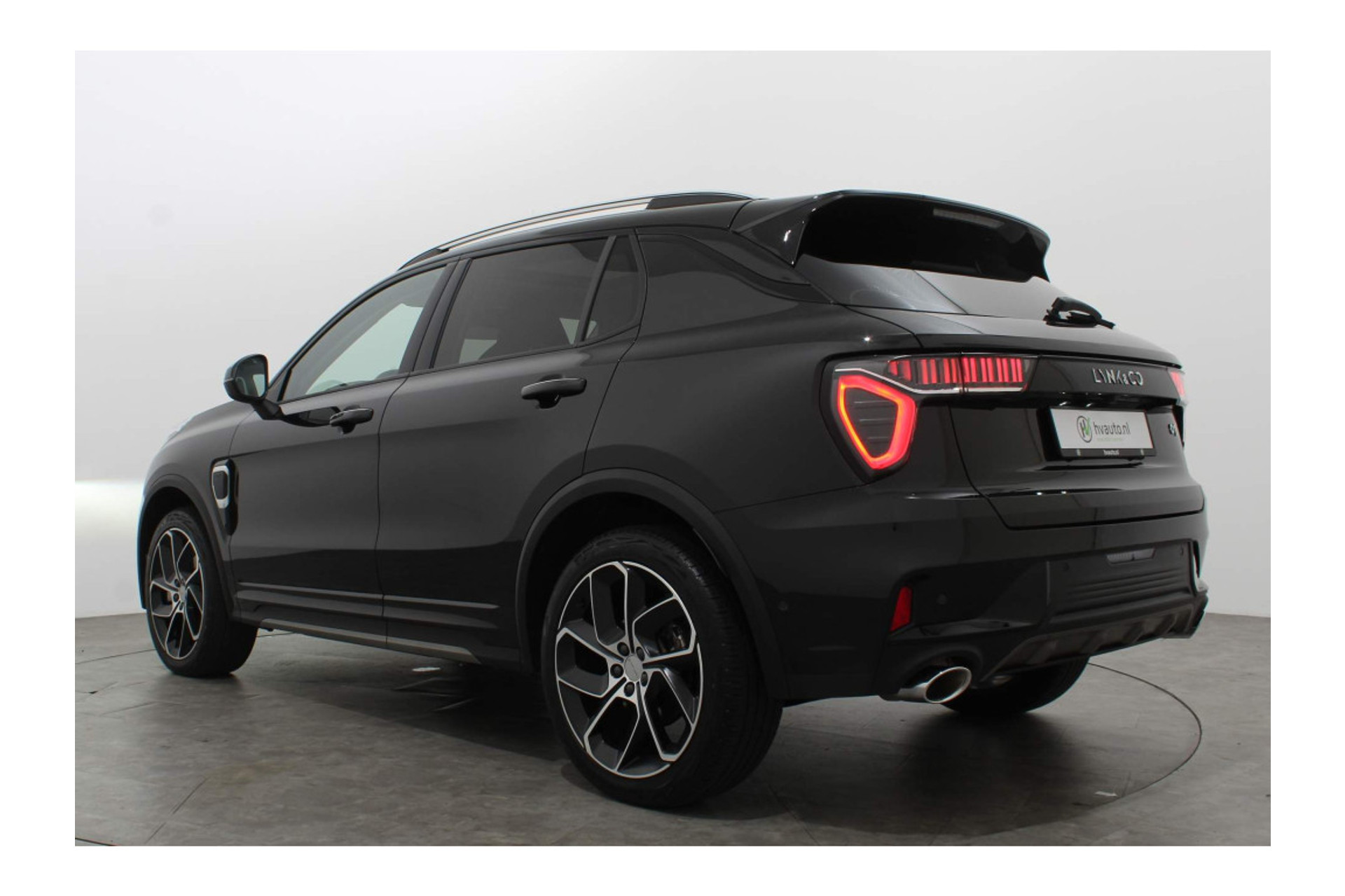 Lynk & Co 01 1.5 PHEV BLACK EDITION (MY 2024) 261PK AUT7 47350802-2.jpg | Hvauto.nl