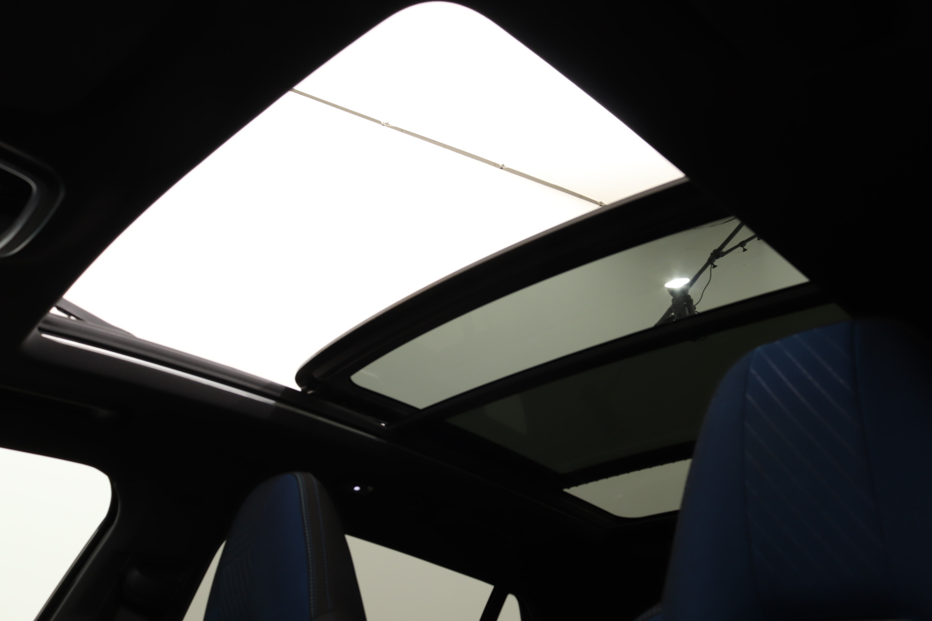Lynk & Co 01 1.5 PHEV BLACK EDITION (MY 2024) 261PK AUT7 47350802-22.jpg | Hvauto.nl