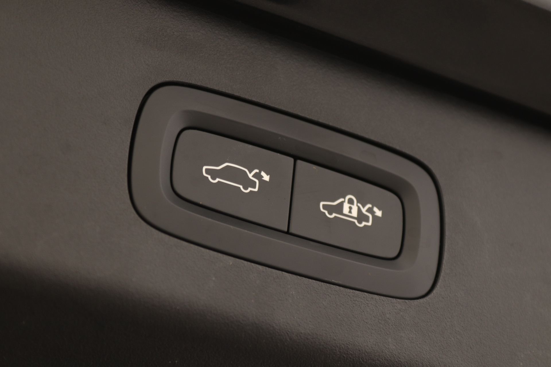 Lynk & Co 01 1.5 PHEV BLACK EDITION (MY 2024) 261PK AUT7 47350802-25.jpg | Hvauto.nl