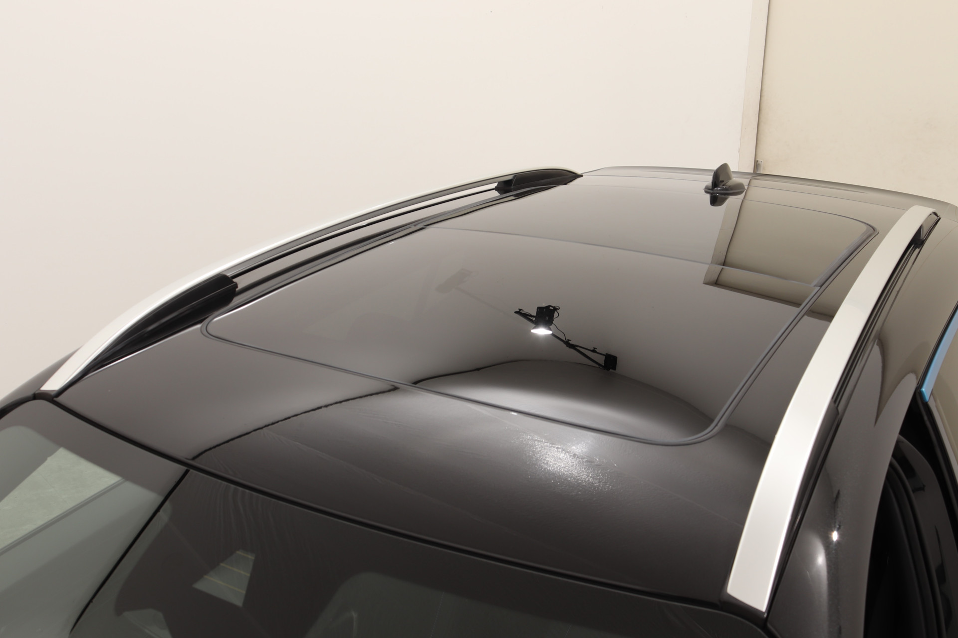 Lynk & Co 01 1.5 PHEV BLACK EDITION (MY 2024) 261PK AUT7 47350802-40.jpg | Hvauto.nl