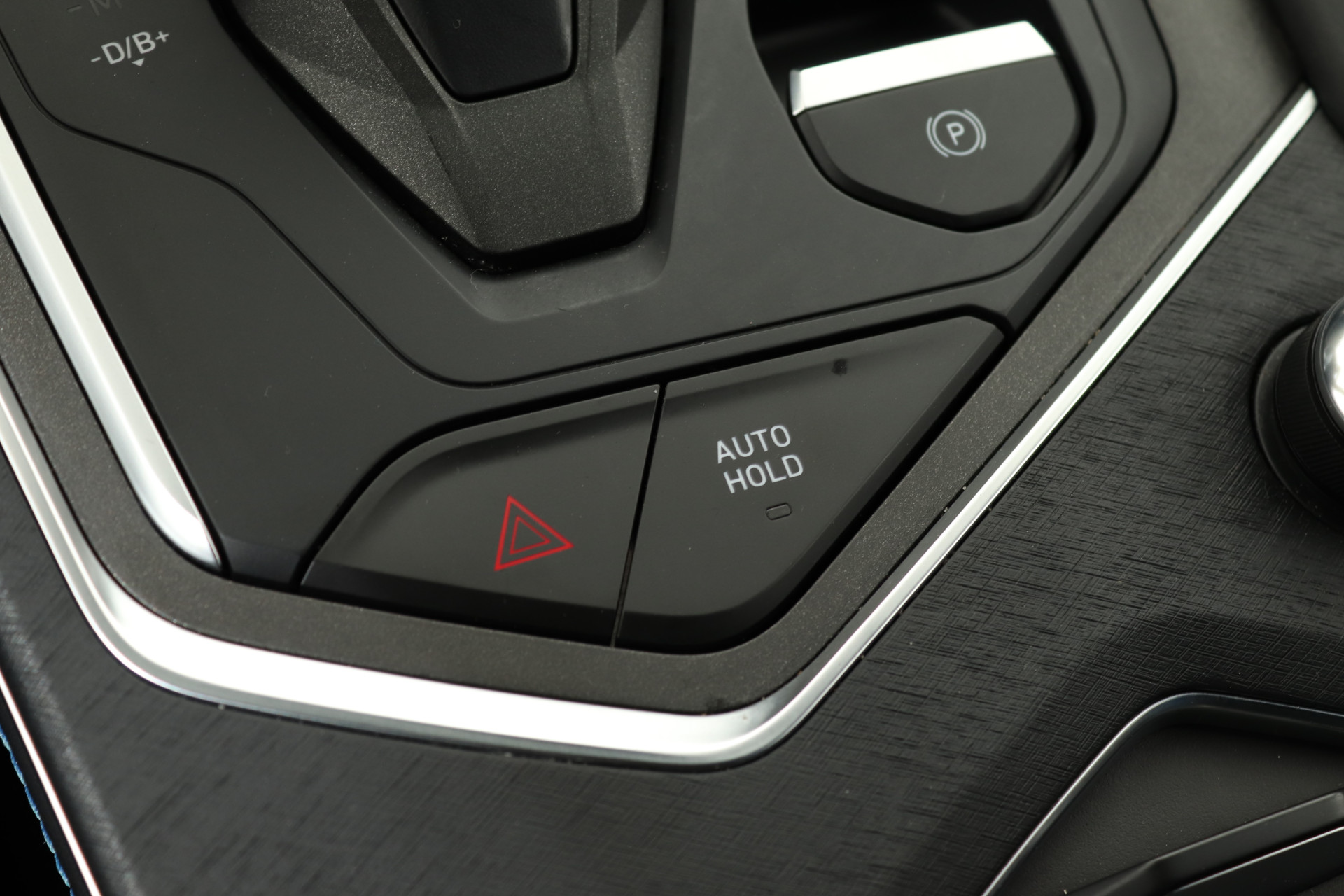 Lynk & Co 01 1.5 PHEV BLACK EDITION (MY 2024) 261PK AUT7 47350802-50.jpg | Hvauto.nl