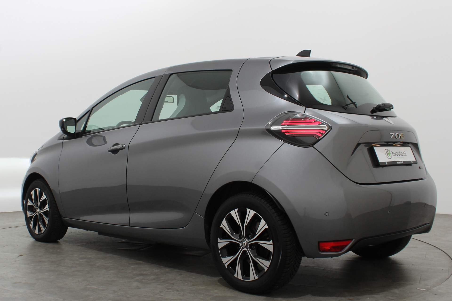 Renault ZOE R135 ZE 50 EVOLUTION ACCUKOOP | NU NOG SUBSIDIE!! 47368529-2.jpg | Hvauto.nl