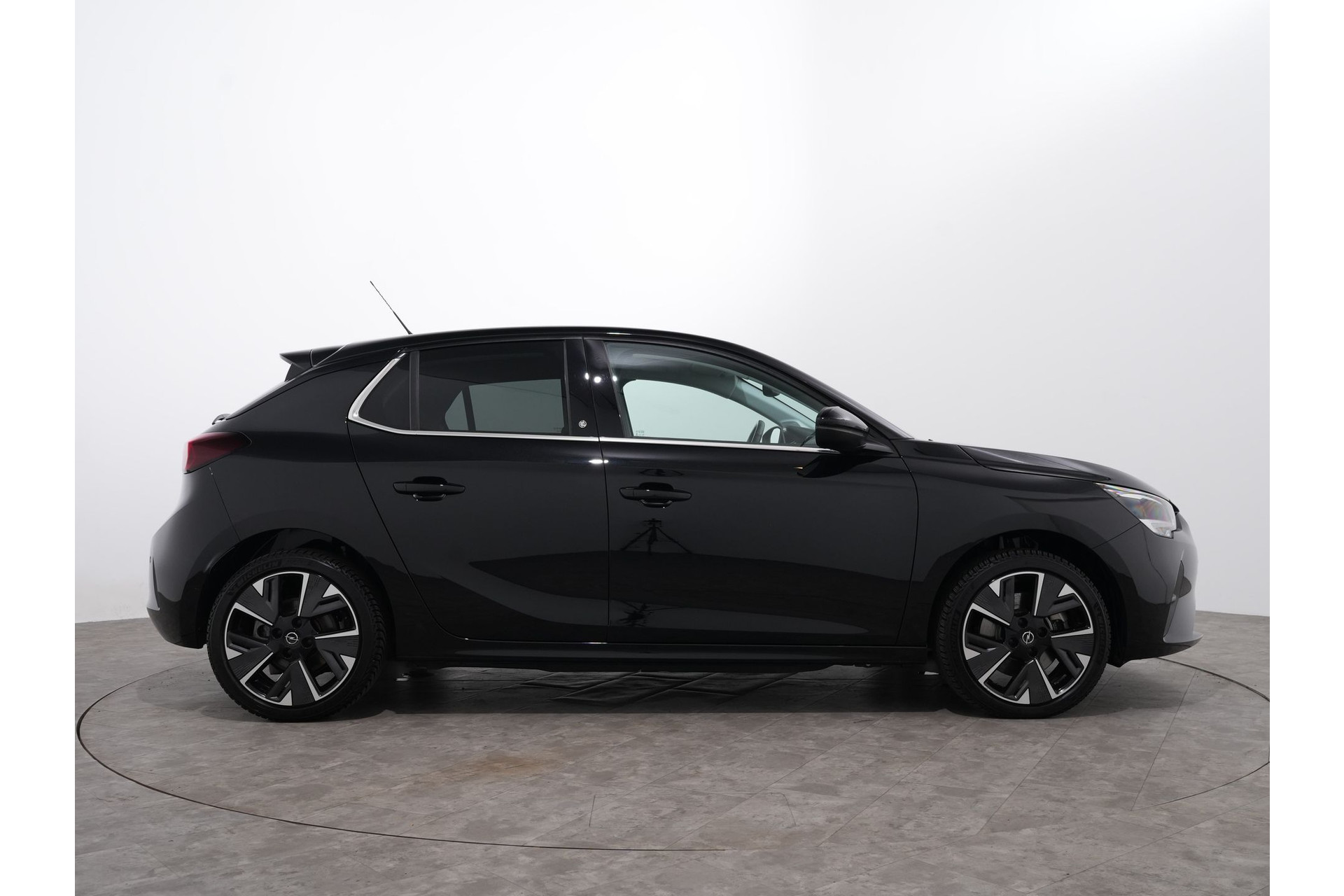 Opel Corsa-e LEVEL 3 50 KWH 3-FASE 47485302-15.jpg | Hvauto.nl