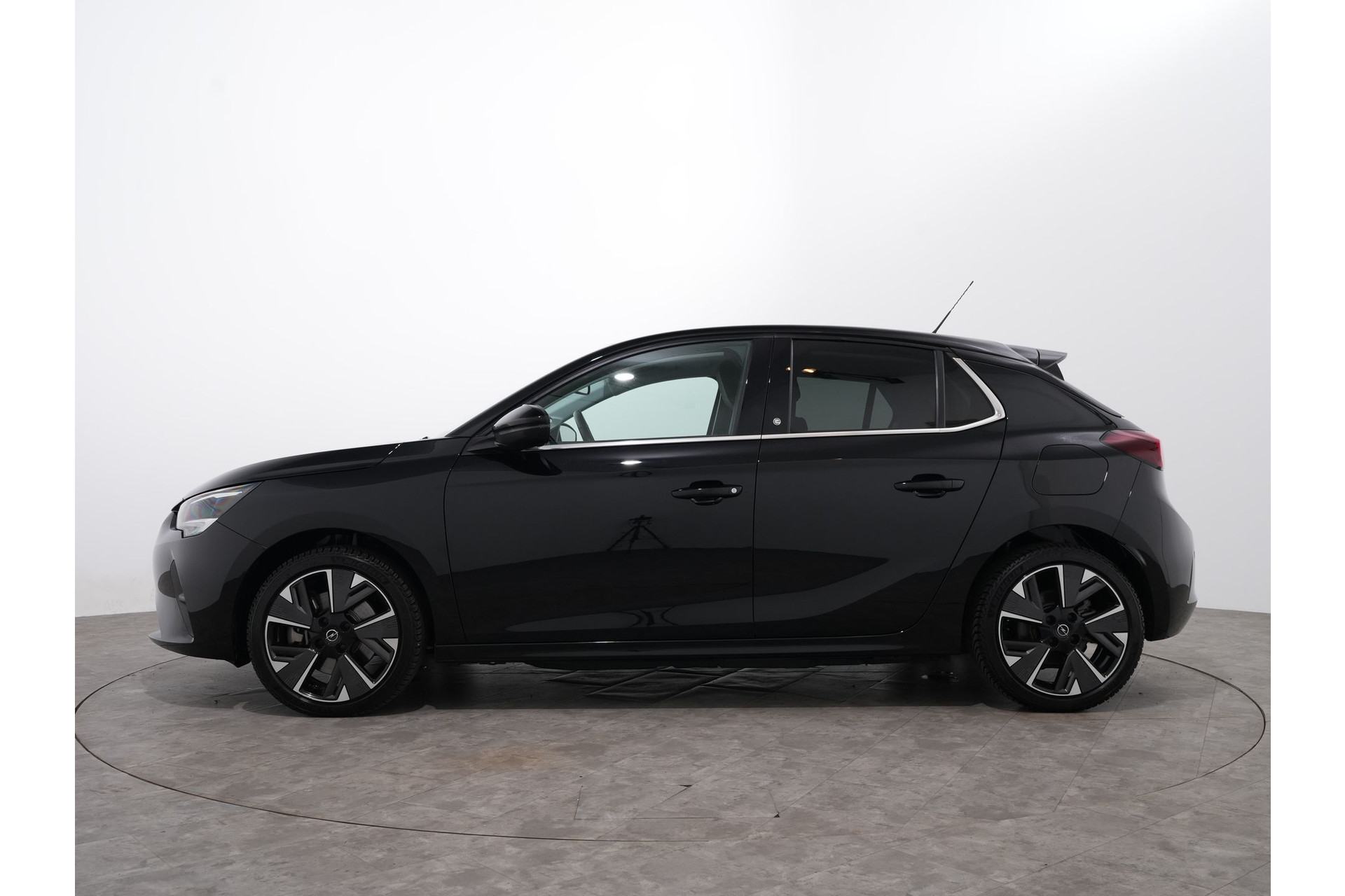 Opel Corsa-e LEVEL 3 50 KWH 3-FASE 47485302-5.jpg | Hvauto.nl