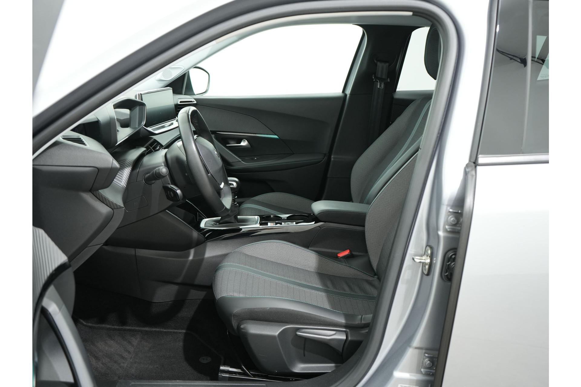 Peugeot 2008 1.2 PURETECH 130PK ALLURE PACK 47595347-19.jpg | Hvauto.nl