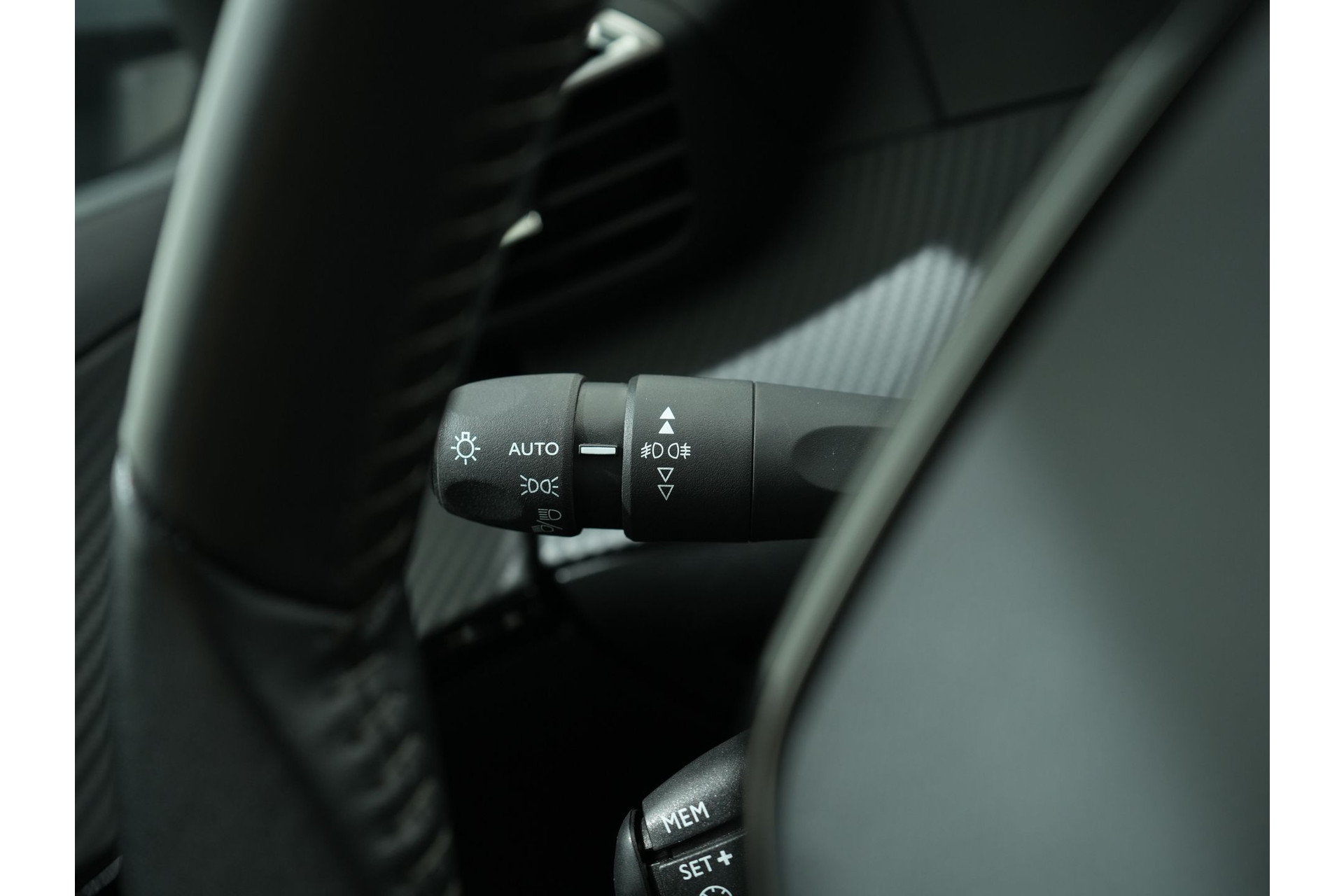 Peugeot 2008 1.2 PURETECH 130PK ALLURE PACK 47595347-36.jpg | Hvauto.nl