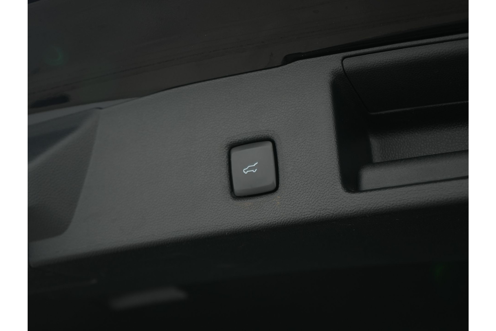 Ford Kuga 2.5 PHEV 225PK ST LINE X CVT 47866902-20.jpg | Hvauto.nl