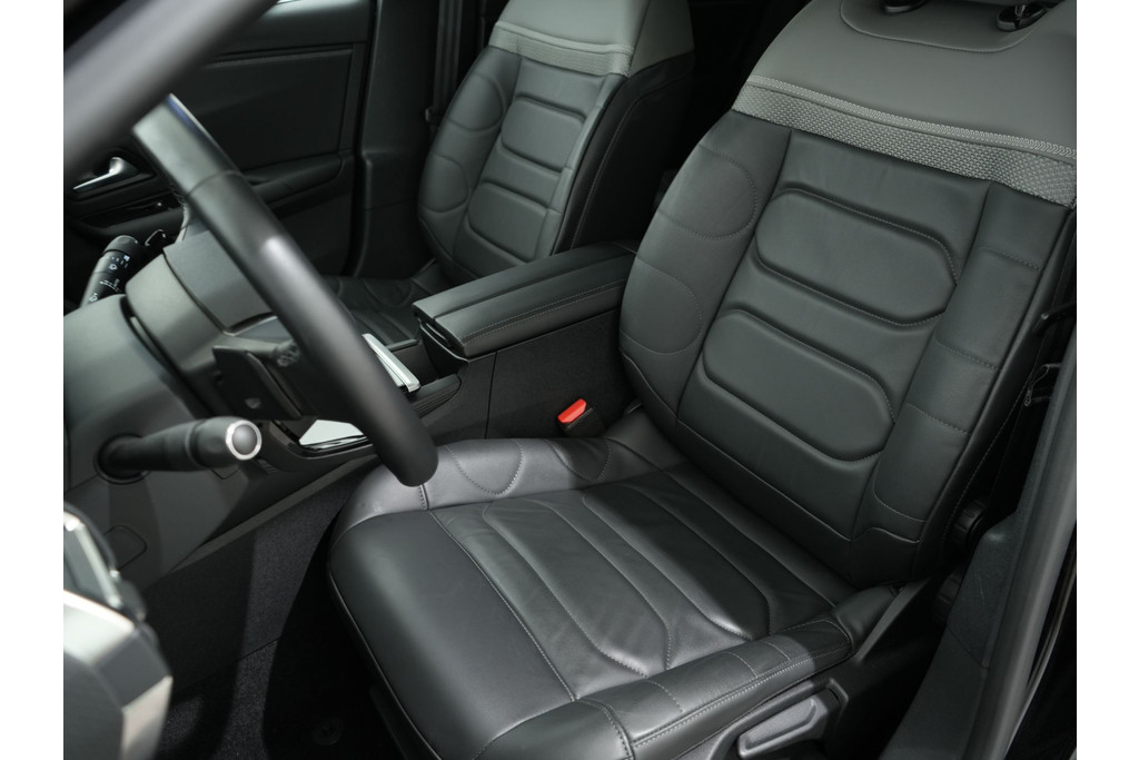 Citroën C5 X 1.2 PURETECH 130PK PLUS EAT8 47915853-3.jpg | Hvauto.nl