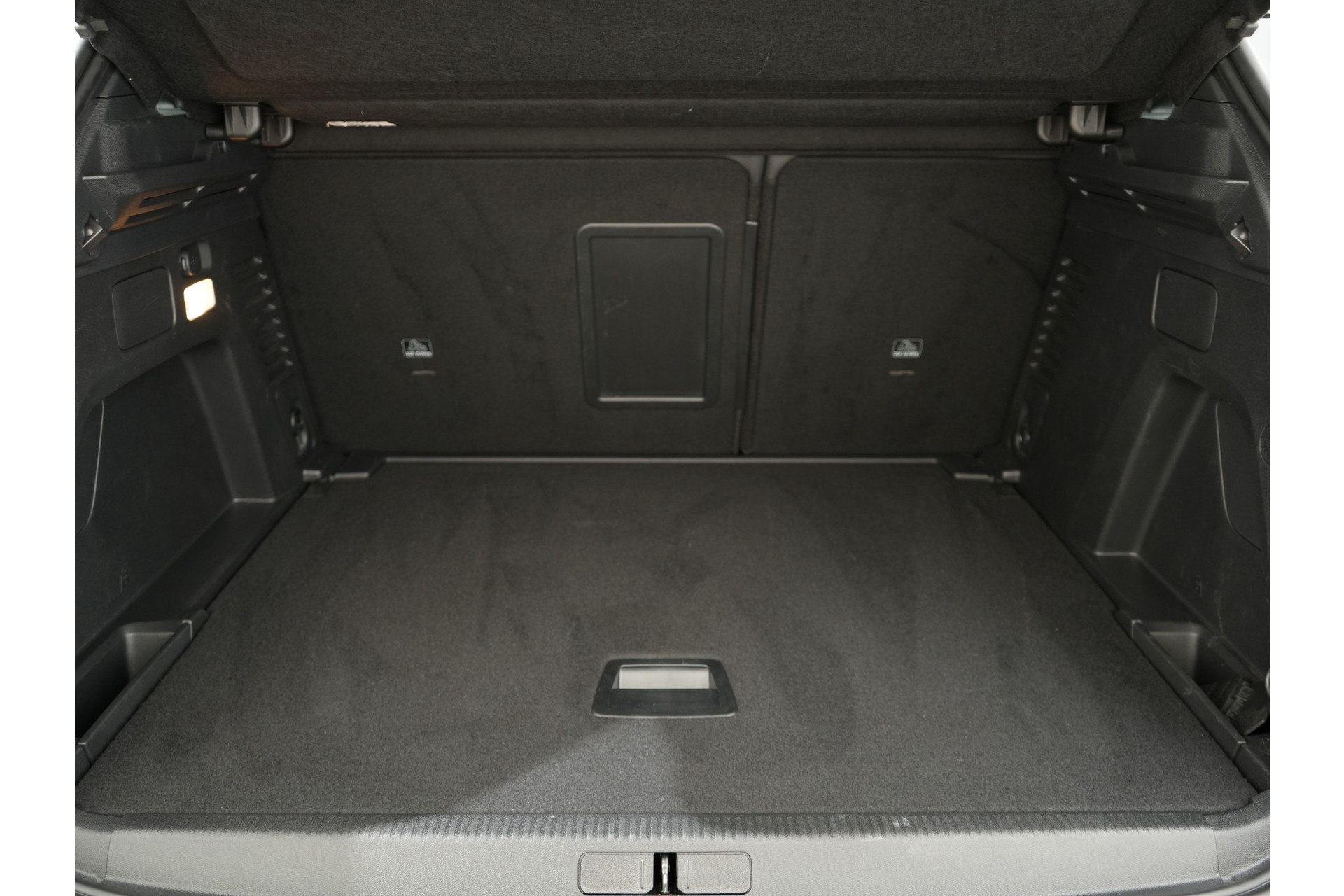 Peugeot 2008 1.2 PURETECH 130PK ALLURE EAT8 47924992-6.jpg | Hvauto.nl