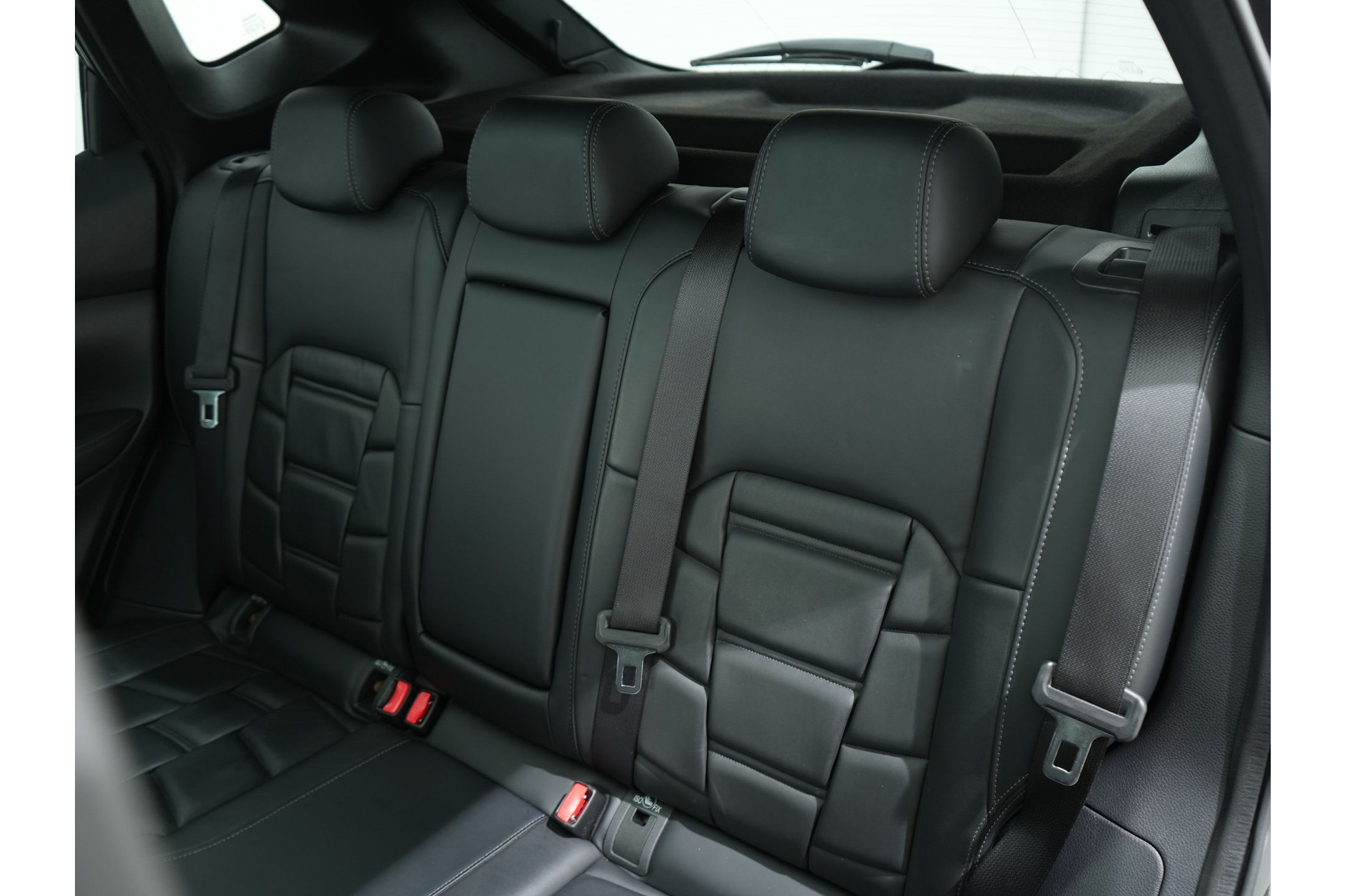 Nissan QASHQAI 1.3 DIG-T 160PK TEKNA + DYNAMIC 48462817-4.jpg | Hvauto.nl