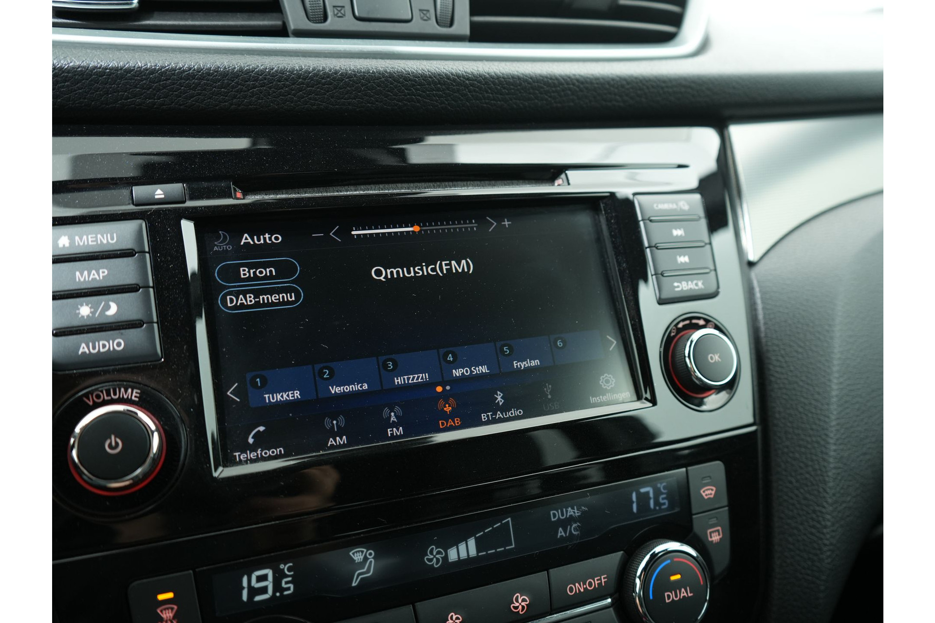 Nissan QASHQAI 1.3 DIG-T 160PK TEKNA + DYNAMIC 48462817-50.jpg | Hvauto.nl