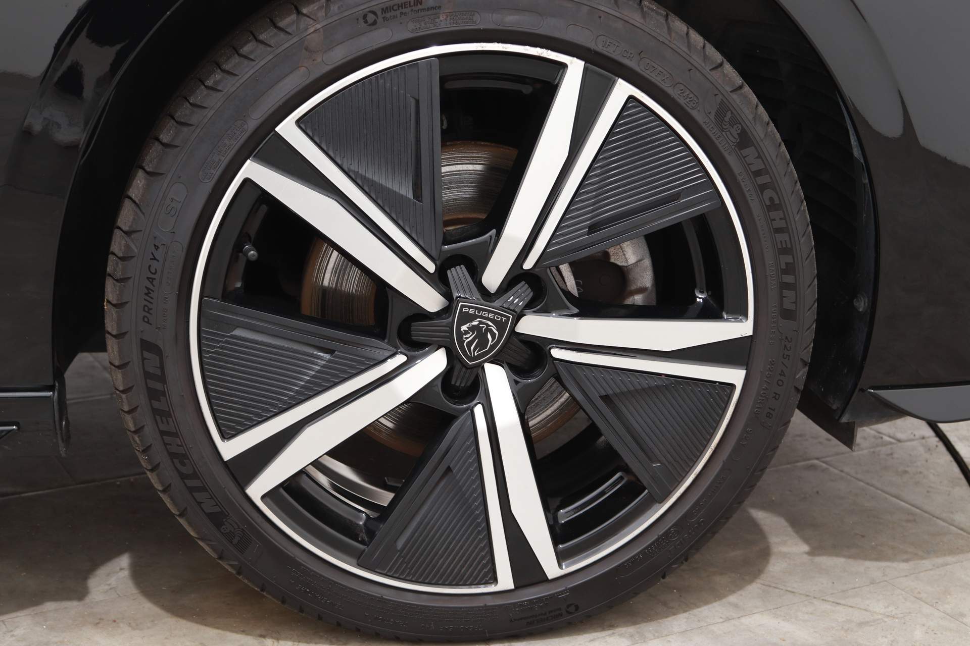 Peugeot 308 SW 1.2 PURETECH 130PK GT EAT8 48516315-11.jpg | Hvauto.nl