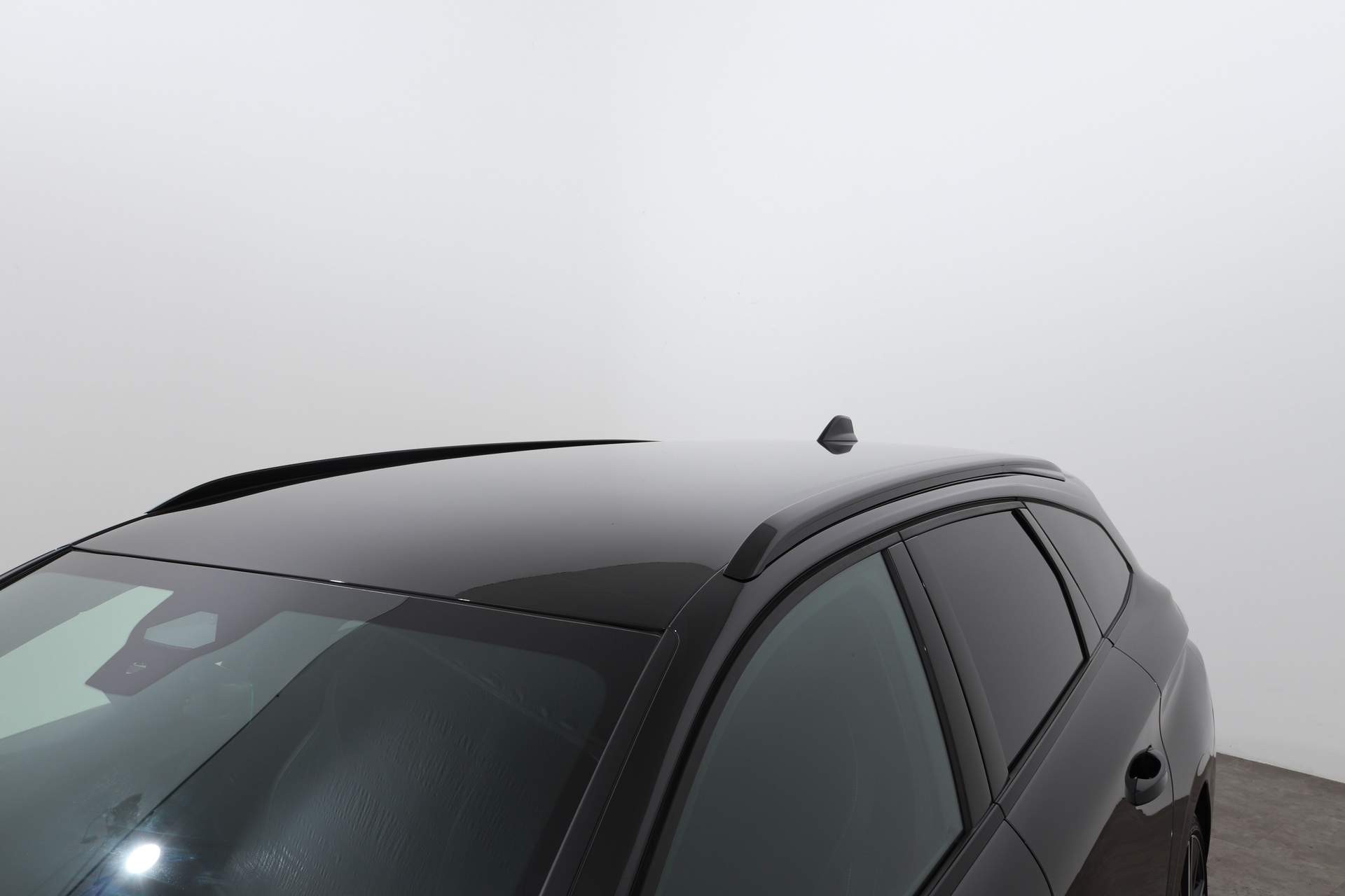 Peugeot 308 SW 1.2 PURETECH 130PK GT EAT8 48516315-36.jpg | Hvauto.nl
