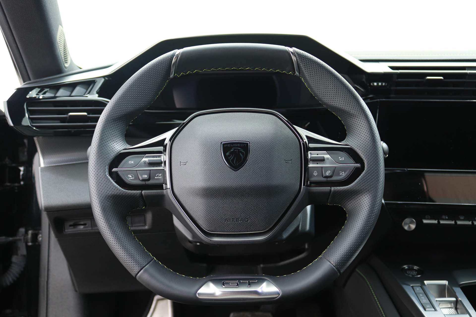 Peugeot 308 SW 1.2 PURETECH 130PK GT EAT8 48516315-7.jpg | Hvauto.nl
