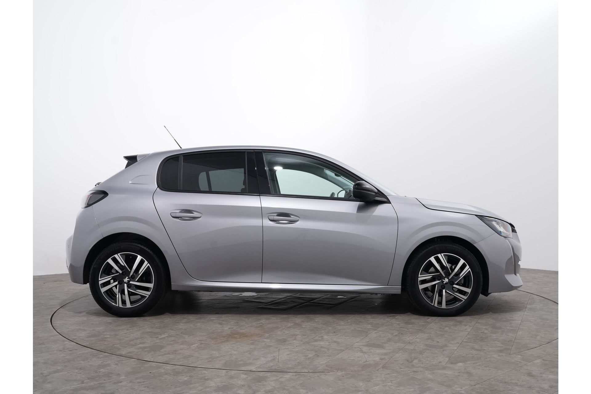 Peugeot 208 1.2 PURETECH 100PK ALLURE PACK 48606679-15.jpg | Hvauto.nl