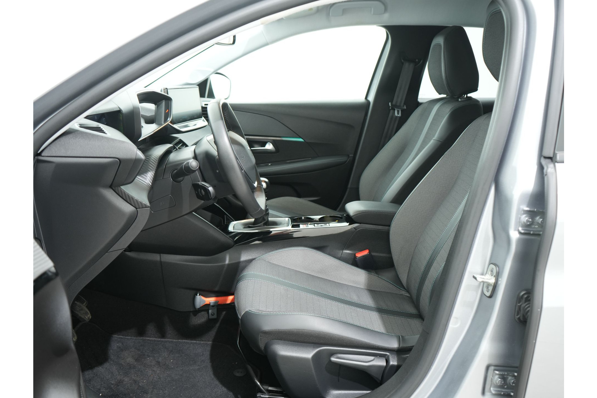 Peugeot 208 1.2 PURETECH 100PK ALLURE PACK 48606679-18.jpg | Hvauto.nl