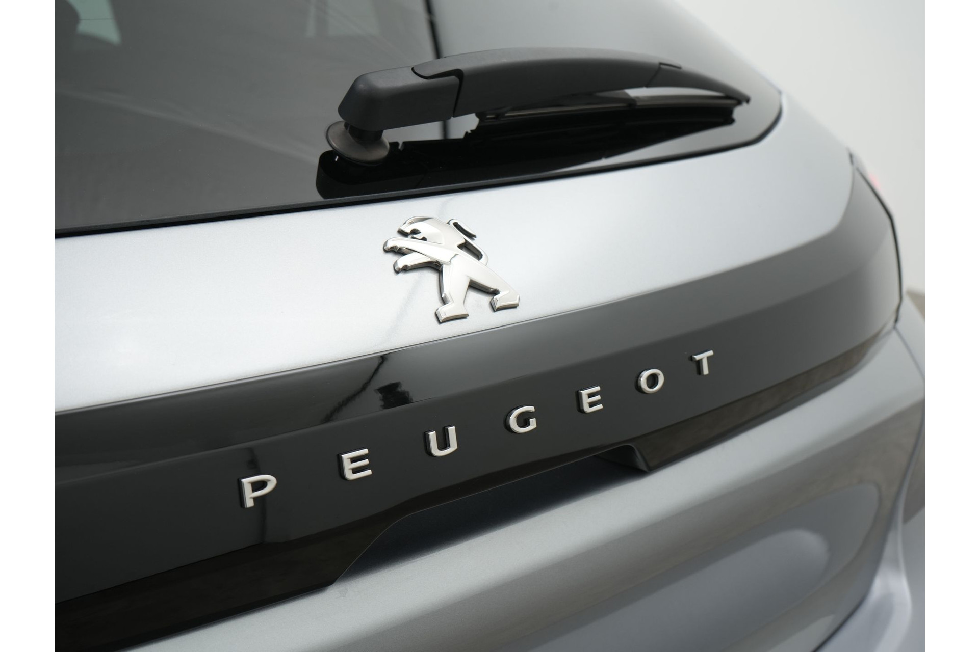 Peugeot 208 1.2 PURETECH 100PK ALLURE PACK 48606679-23.jpg | Hvauto.nl