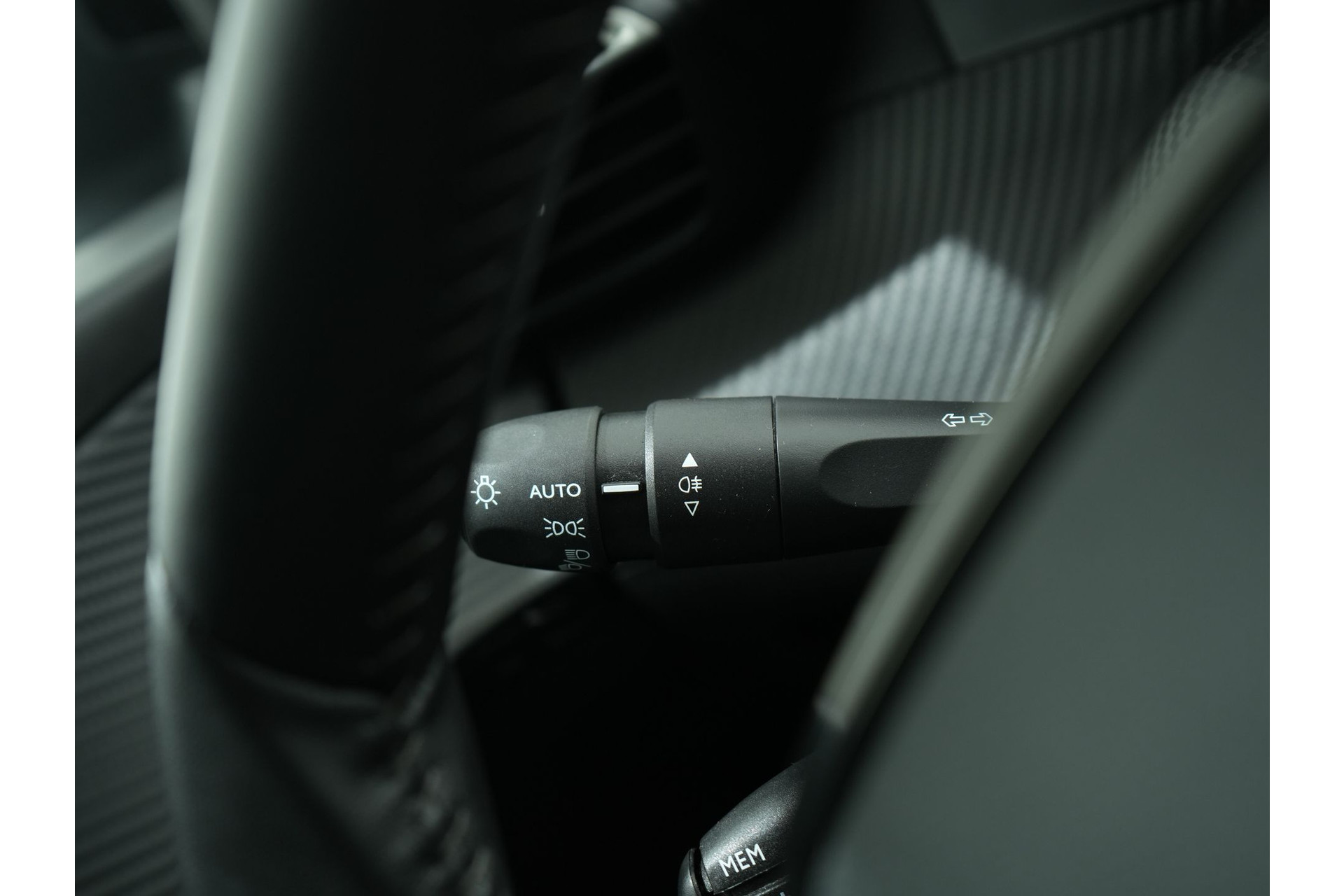 Peugeot 208 1.2 PURETECH 100PK ALLURE PACK 48606679-33.jpg | Hvauto.nl