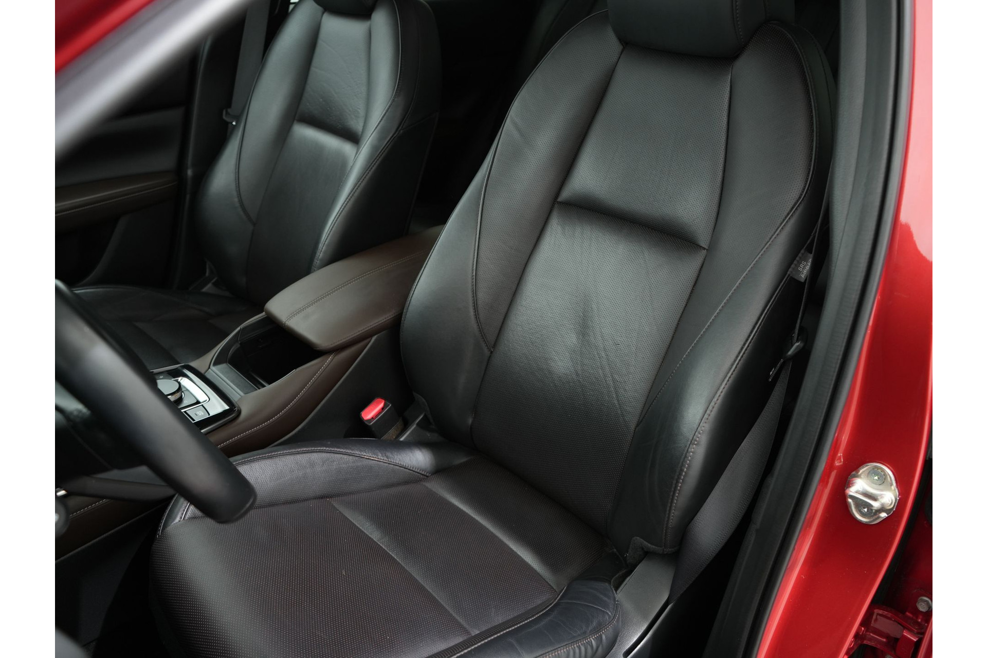 Mazda CX-30 2.0 e-SKYACTIV-X M 180PK HYBRID LUXURY BOSE 48644500-3.jpg | Hvauto.nl