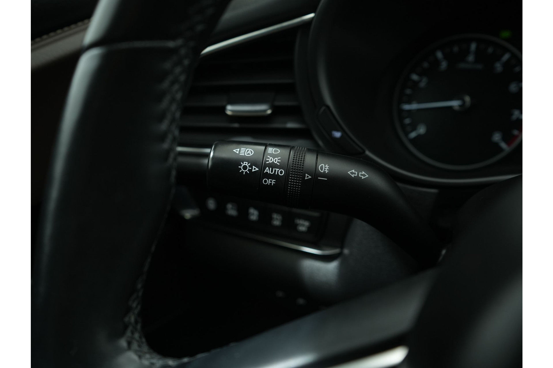 Mazda CX-30 2.0 e-SKYACTIV-X M 180PK HYBRID LUXURY BOSE 48644500-32.jpg | Hvauto.nl