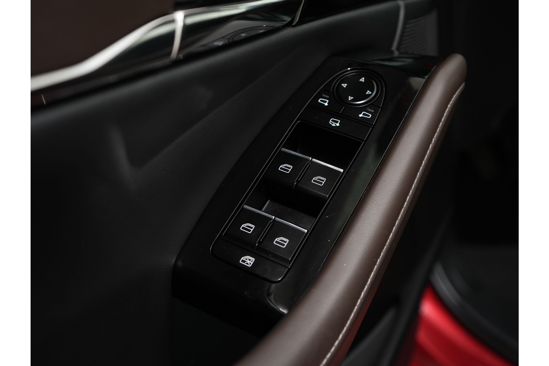 Mazda CX-30 2.0 e-SKYACTIV-X M 180PK HYBRID LUXURY BOSE 48644500-44.jpg | Hvauto.nl