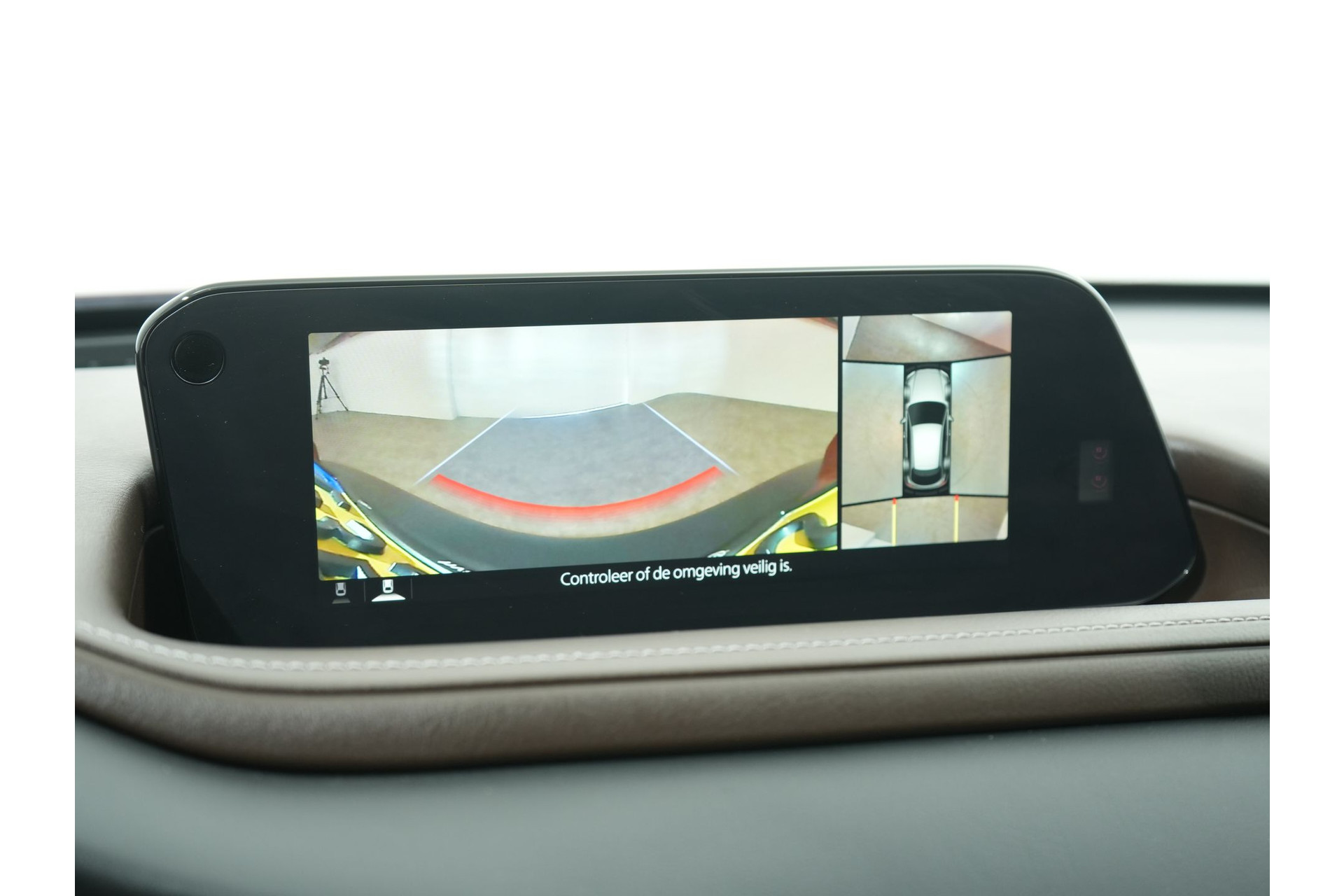 Mazda CX-30 2.0 e-SKYACTIV-X M 180PK HYBRID LUXURY BOSE 48644500-54.jpg | Hvauto.nl