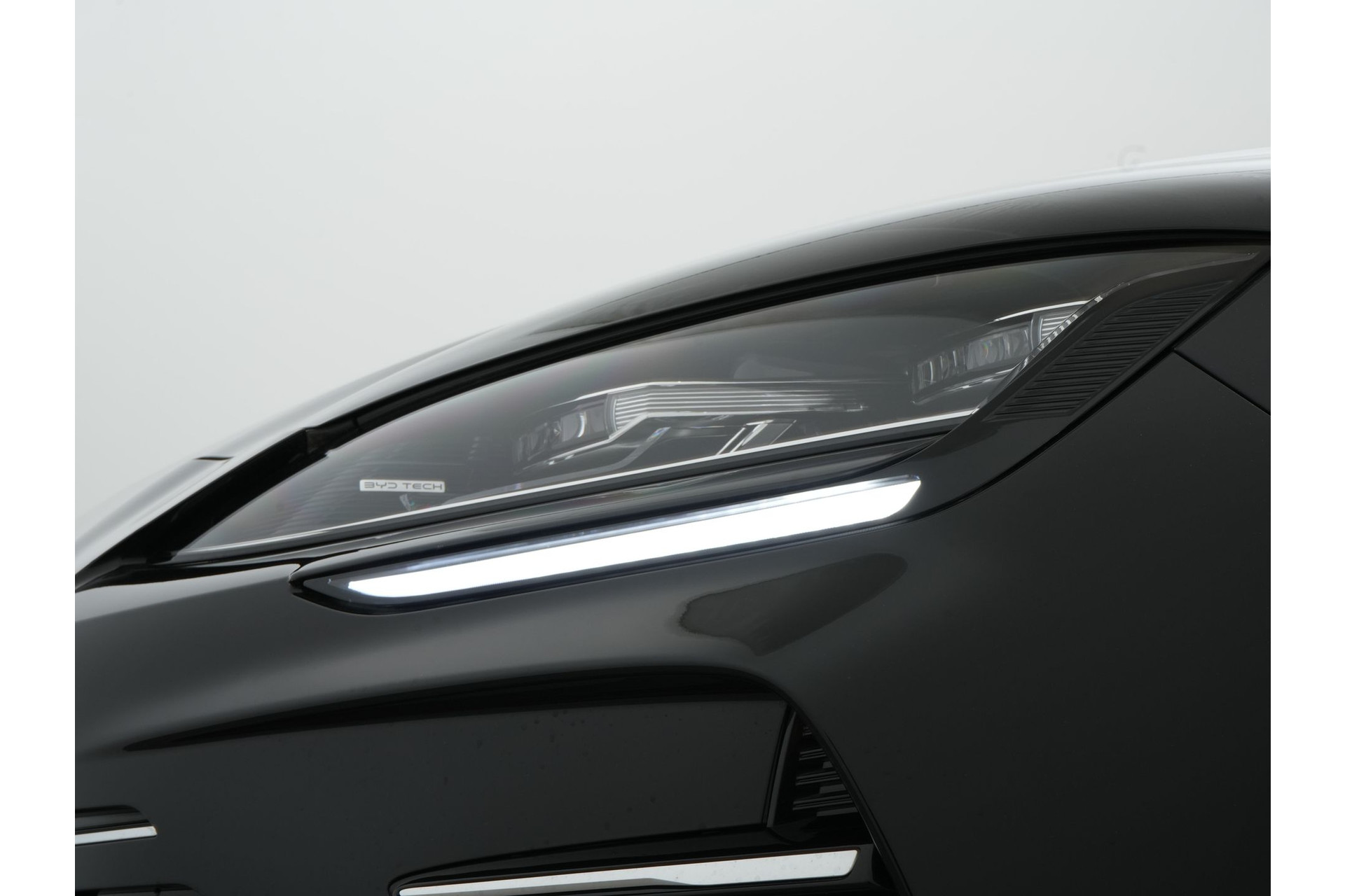 BYD SEAL U 1.5 DM-I 218PK PHEV FWD BOOST 48707695-21.jpg | Hvauto.nl