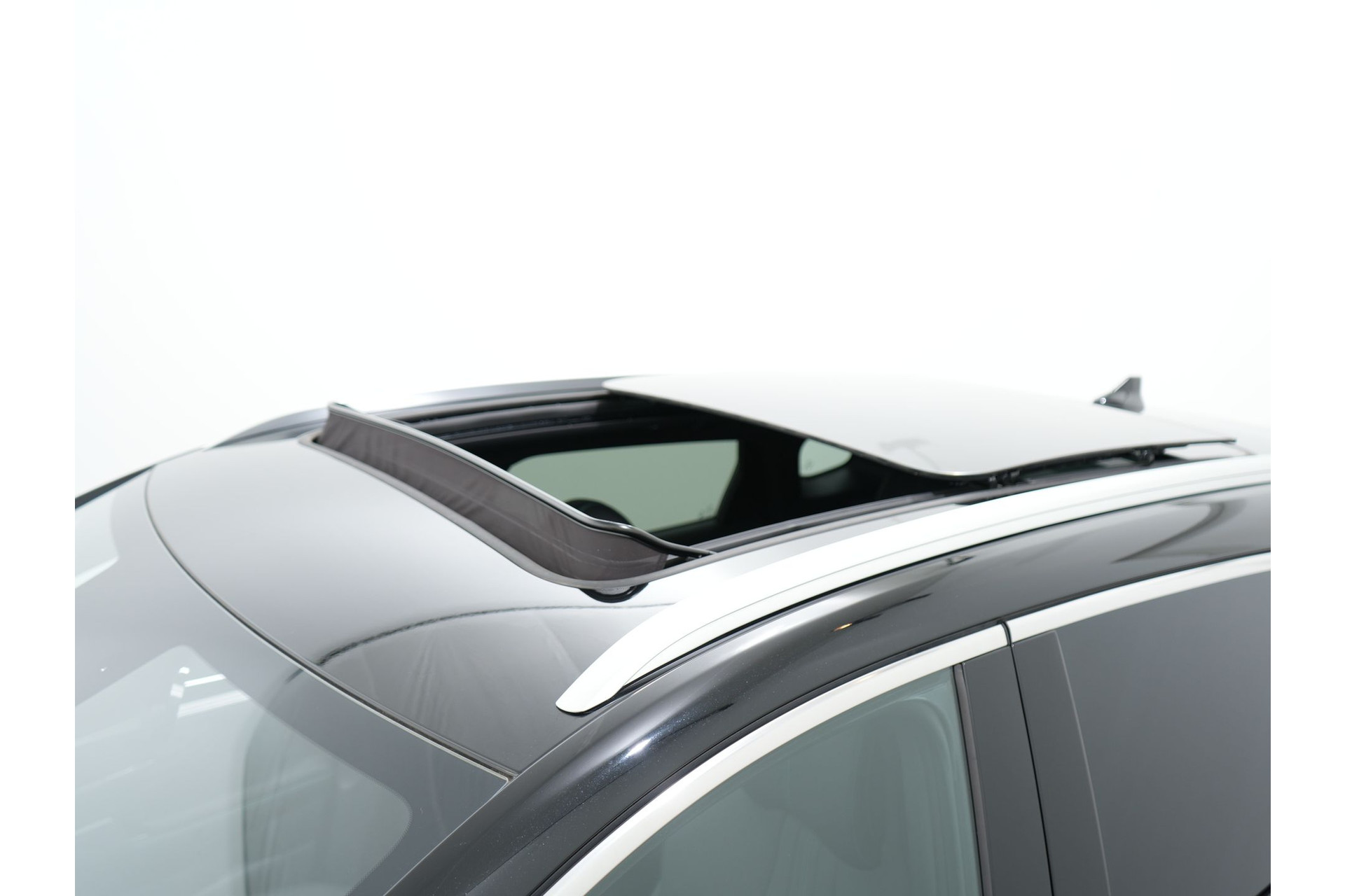 BYD SEAL U 1.5 DM-I 218PK PHEV FWD BOOST 48707695-22.jpg | Hvauto.nl