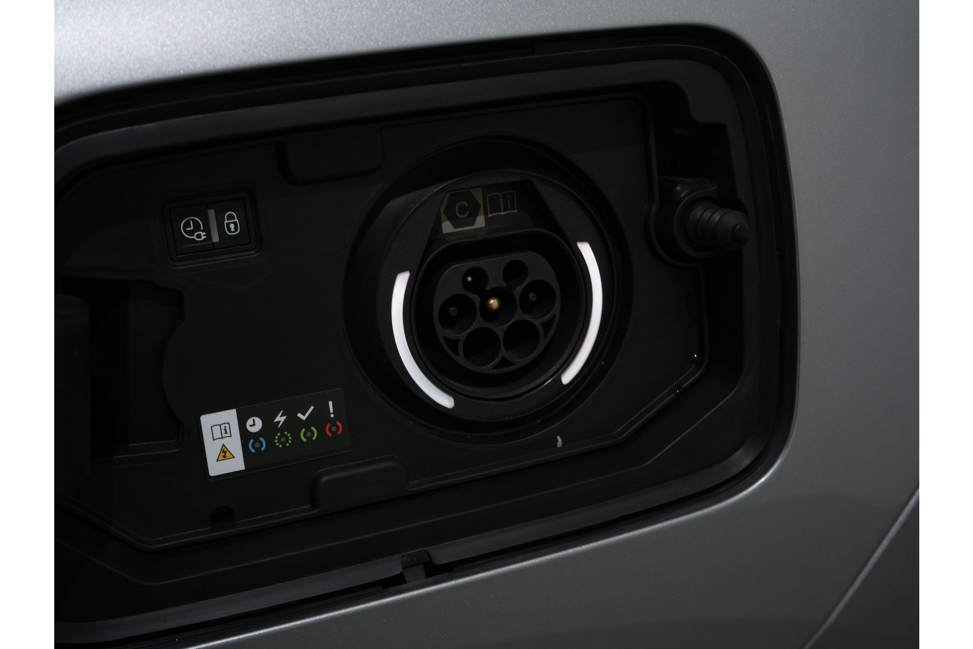 Citroën C5 Aircross 1.6 PHEV 225PK MAX BLACK PACK 49920916-17.jpg | Hvauto.nl