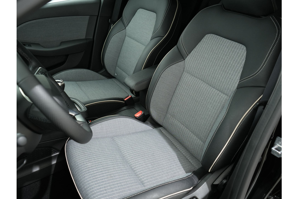 Renault Clio 1.0 TCE 90 GPF TECHNO 50014961-3.jpg | Hvauto.nl