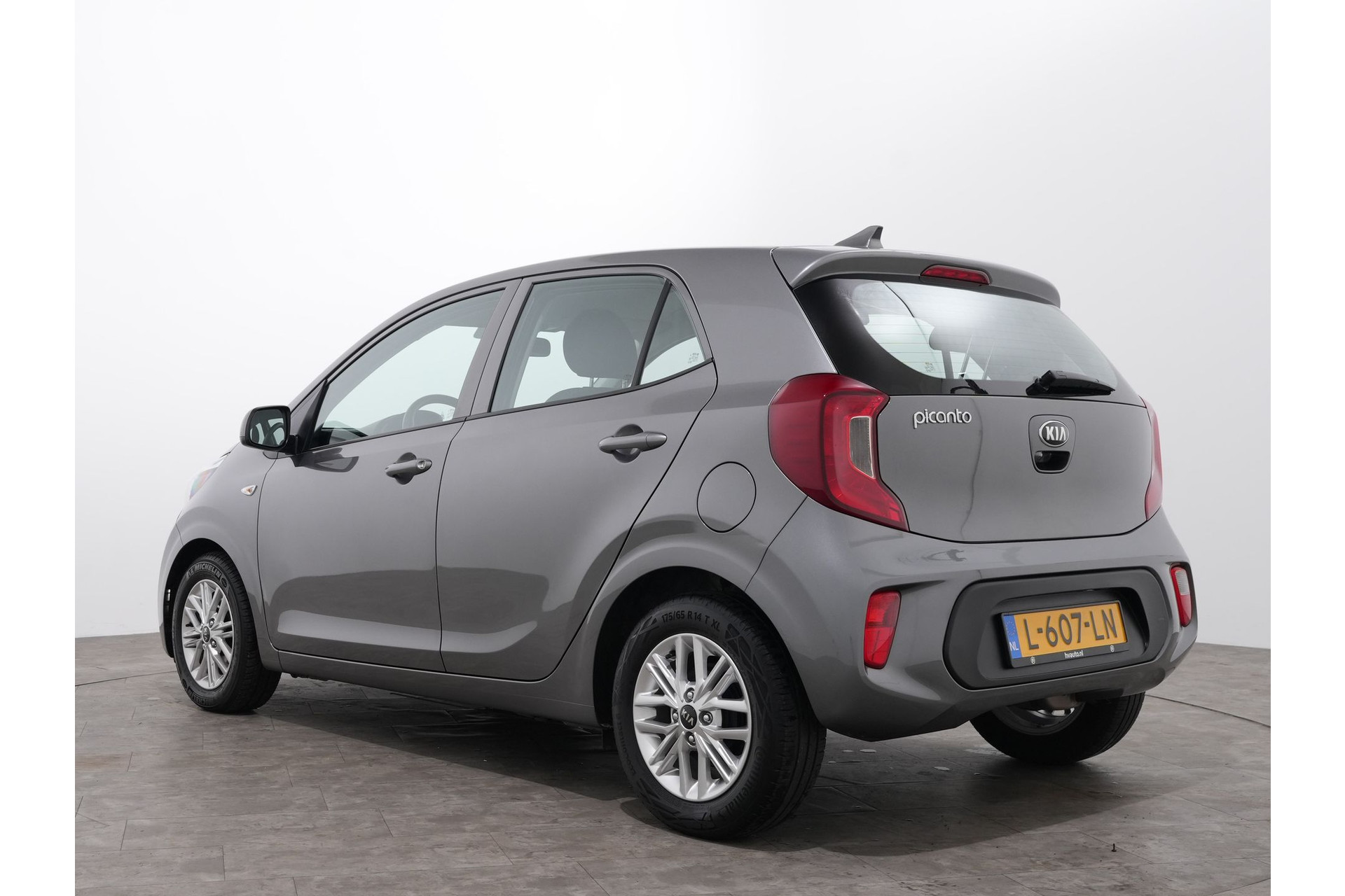 Kia Picanto 1.0 DPI DYNAMICLINE 50033683-2.jpg | Hvauto.nl