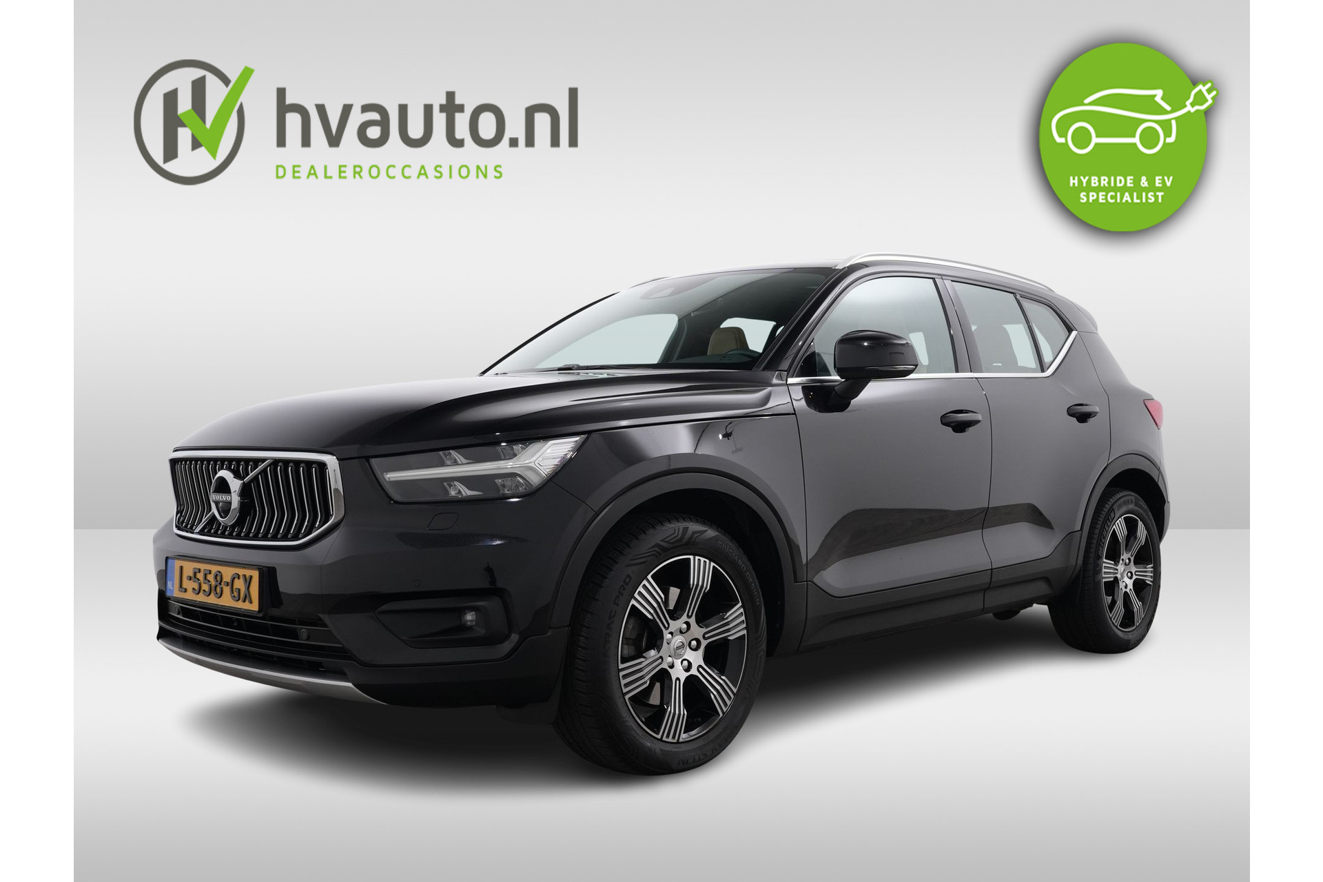 Volvo XC40 2.0 B4 198PK INSCRIPTION 50100543-0.jpg | Hvauto.nl
