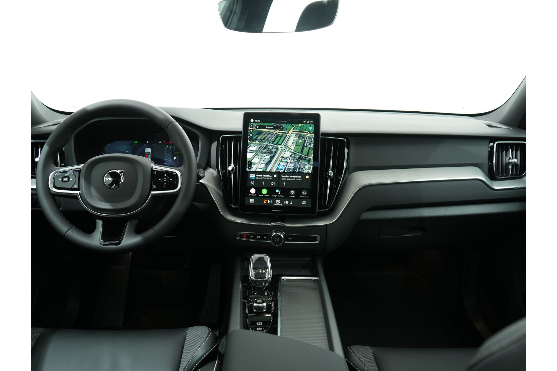 Volvo XC60 2.0 T8 RECHARGE AWD 455PK PLUS BLACK EDITION AUT8 MY26 50309025-1.jpg | Hvauto.nl