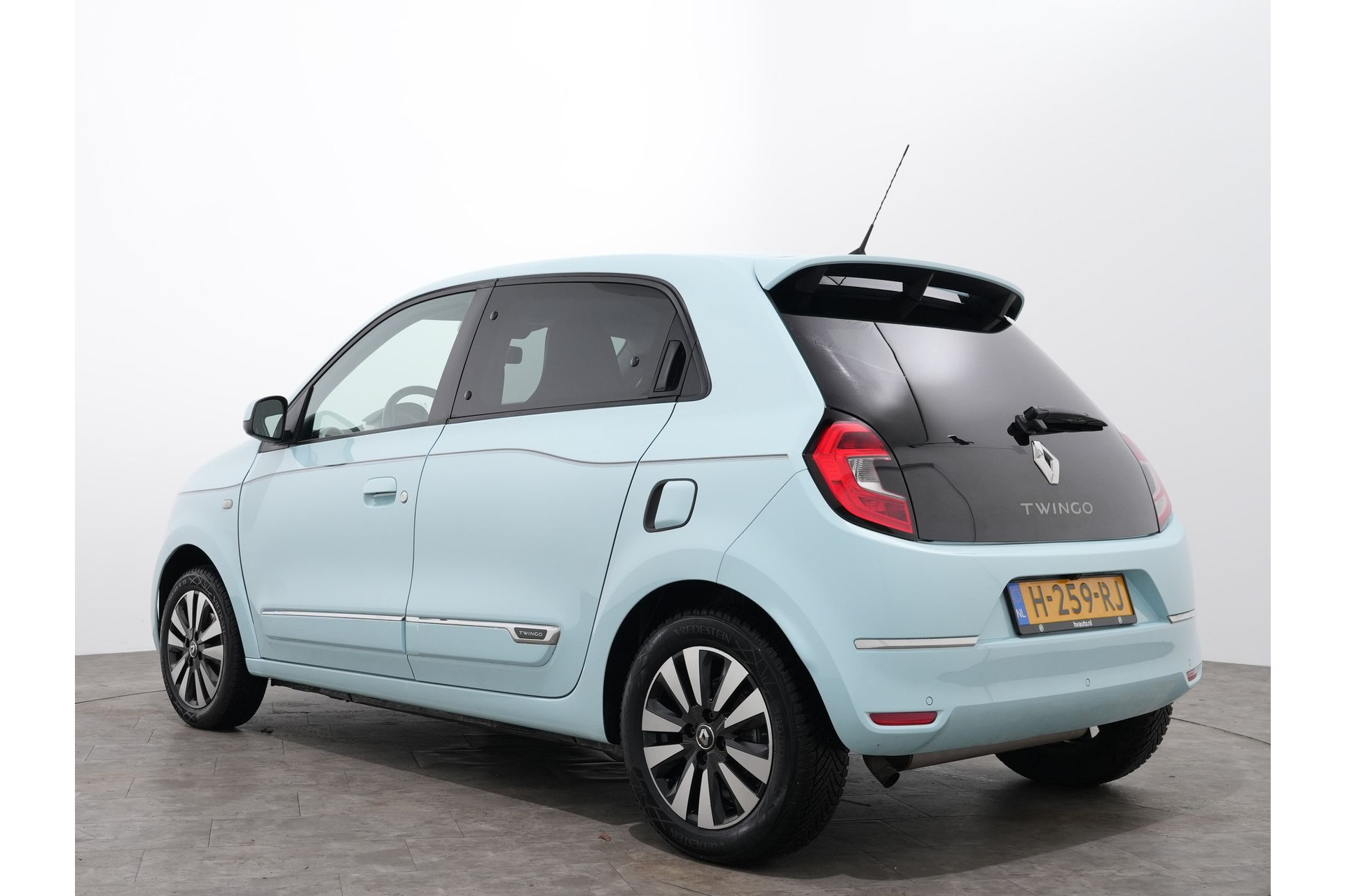 Renault Twingo 0.9 TCE 90PK INTENS 50399949-2.jpg | Hvauto.nl