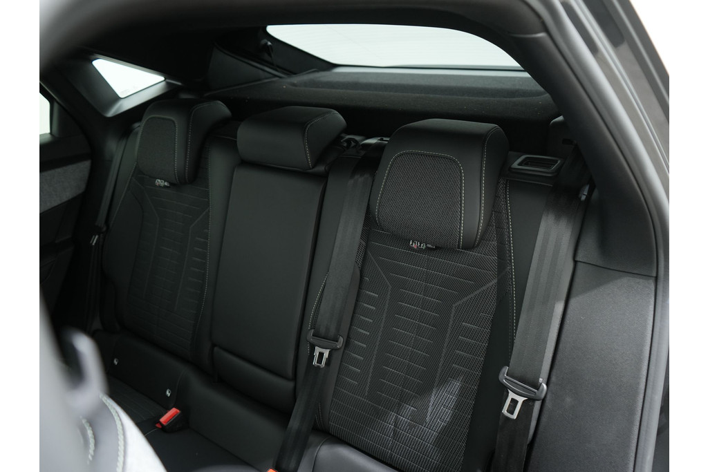 Peugeot 3008 1.2 HYBRID 145PK GT E-DCS6 50706704-4.jpg | Hvauto.nl