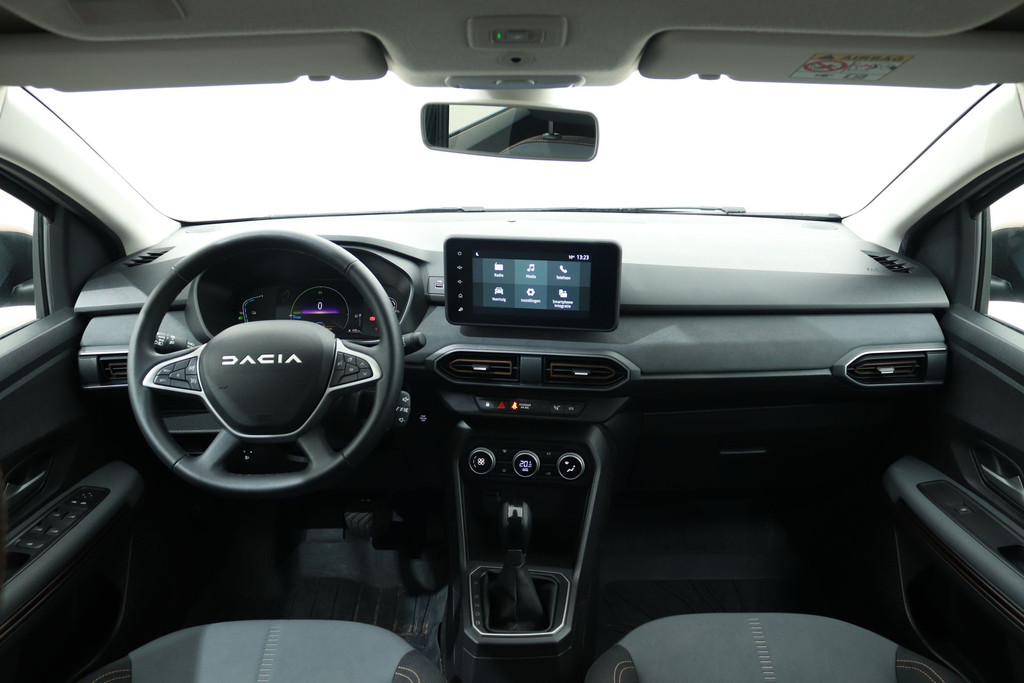 Dacia Jogger 1.0 TCe 110PK EXTREME 7-PERS 52373286-1.jpg | Hvauto.nl