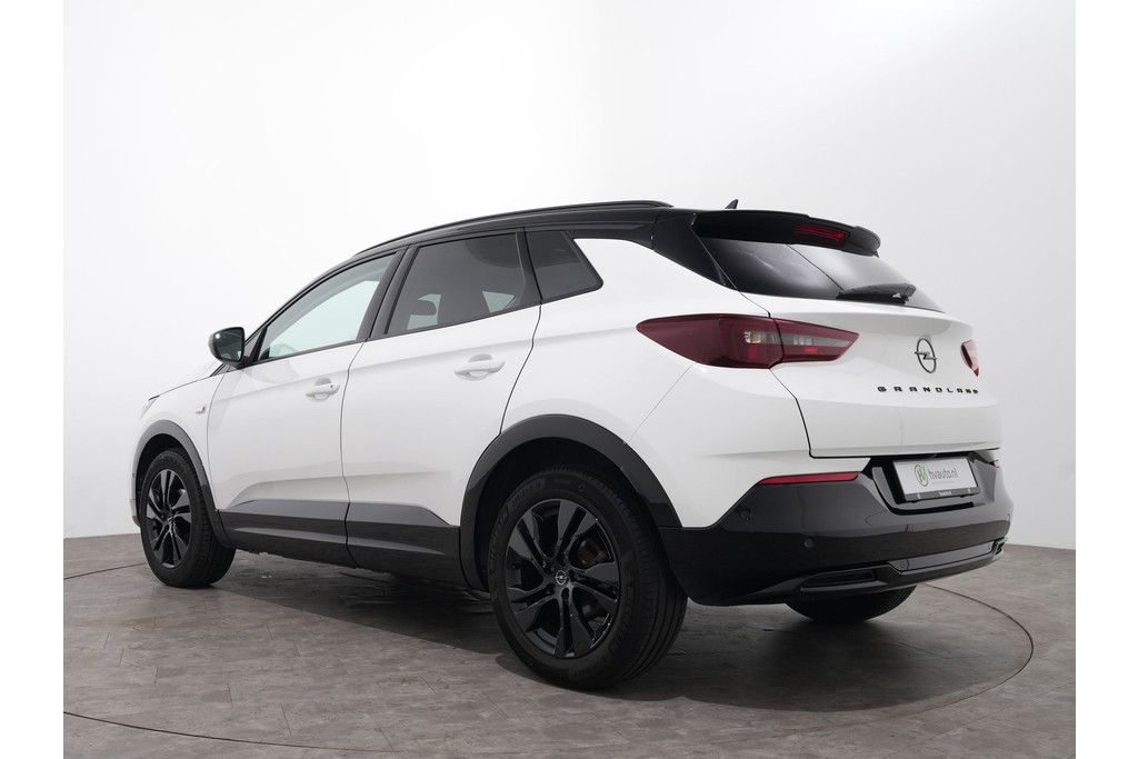 Opel Grandland 1.2 TURBO 130PK ULTIMATE EAT8 52771440-2.jpg | Hvauto.nl