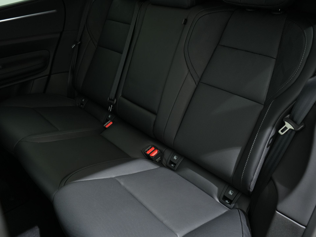 Polestar 4 LR DUAL MOTOR PRO PILOT PLUS NAPPA 100 KWH 53148449-4.jpg | Hvauto.nl