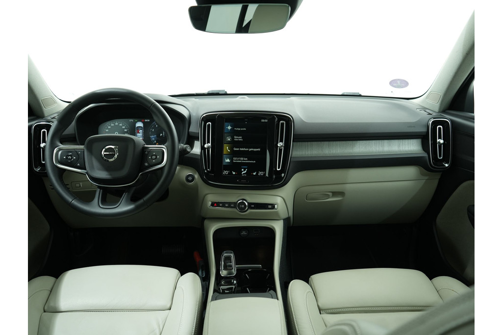 Volvo XC40 1.5 T2 INSCRIPTION AUT8 53418334-1.jpg | Hvauto.nl