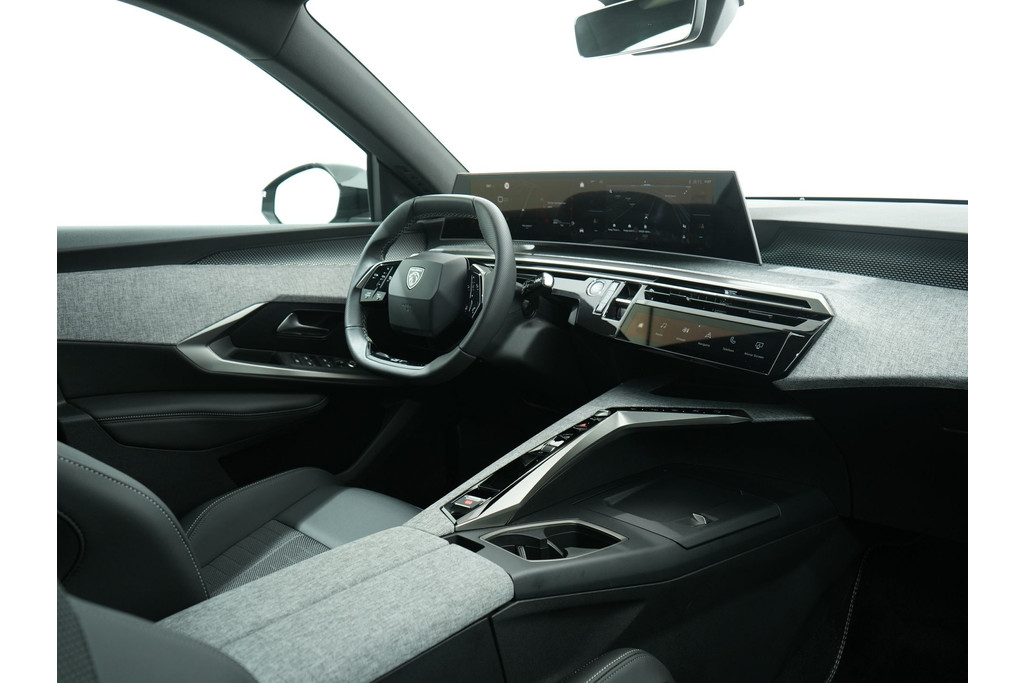 Peugeot 3008 1.2 HYBRID 145PK GT E-DCS6 53764824-2.jpg | Hvauto.nl