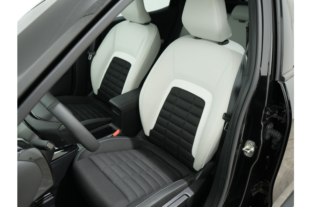 Citroën C3 Aircross 1.2 HYBRID 145PK MAX DCS6 54170309-3.jpg | Hvauto.nl