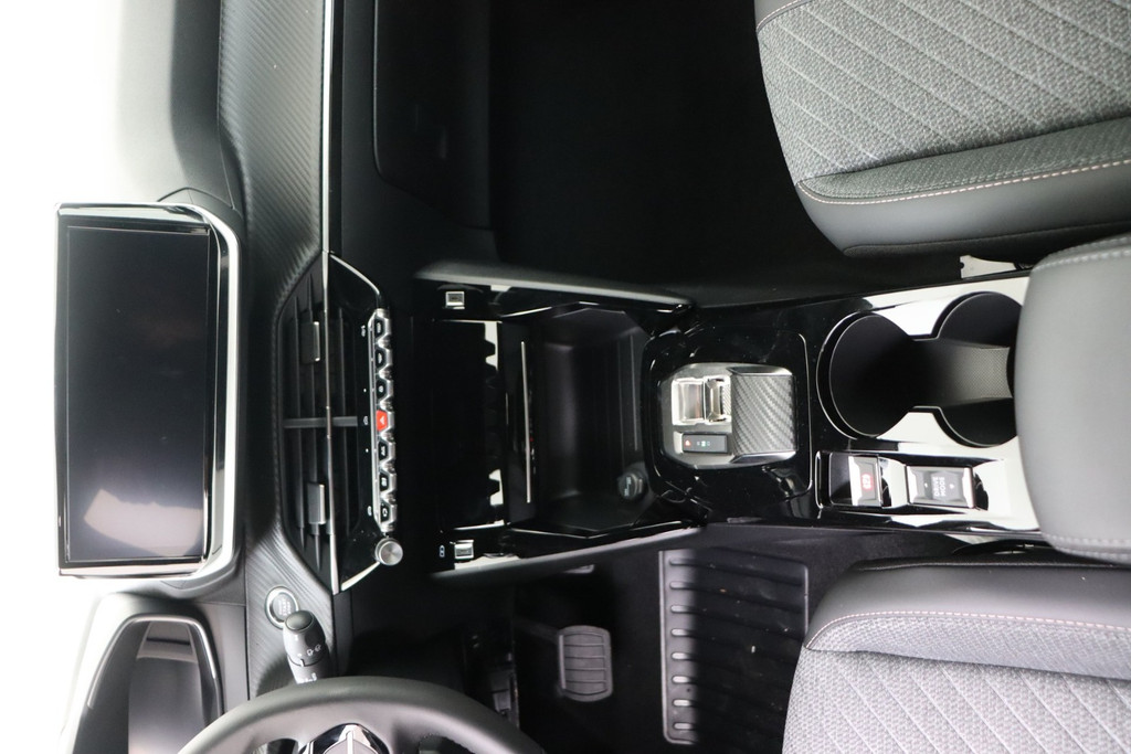 Peugeot 2008 1.2 HYBRID 145PK ALLURE E-DCS6 54187036-4.jpg | Hvauto.nl